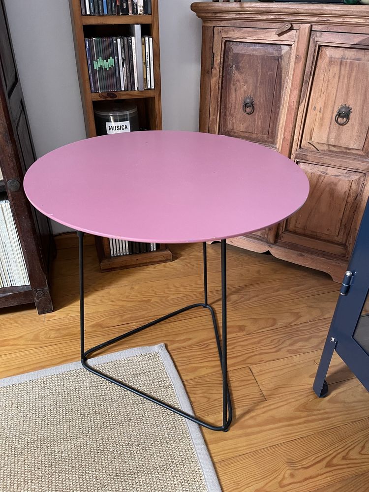 Mesa de apoio rosa
