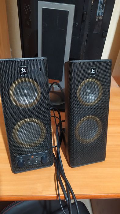 Колонки Logitech X140