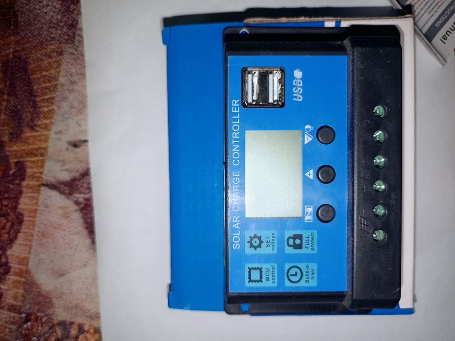 Контролер заряда