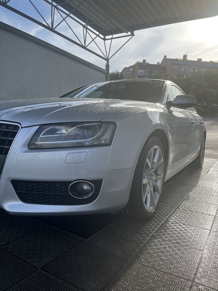 Audi a5 2.0 tdi 170cv 2011