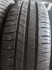 185/60R15 Michelin