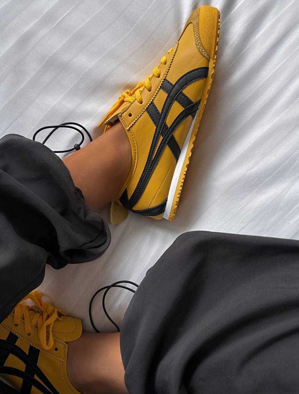 Чоловічі кросівки ASICS Onitsuka Tiger Mexico 66 жовтий AS005 ХІТ