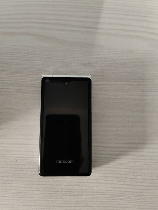 Telefon Maxcom MM835