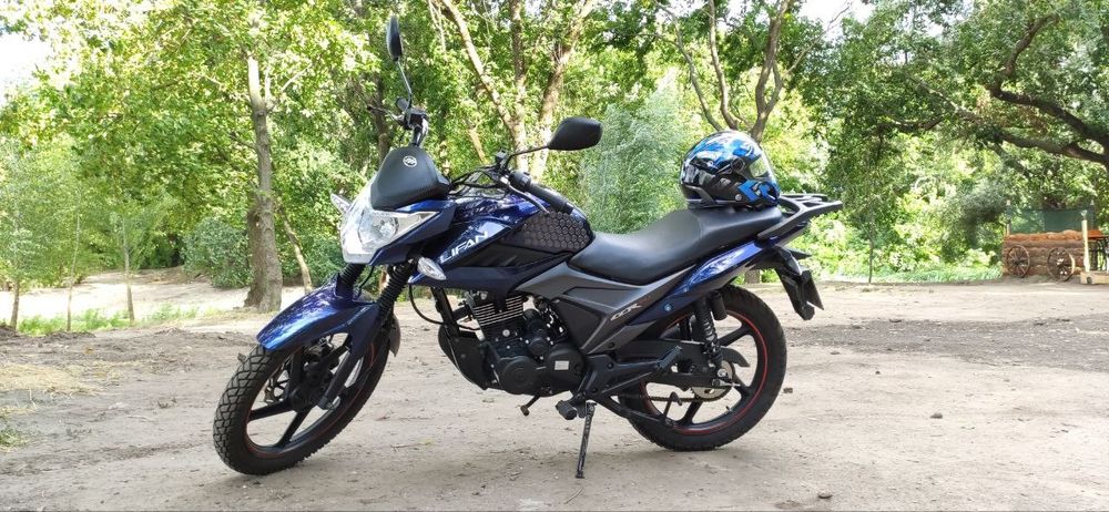 Продам мотоцикл Lifan