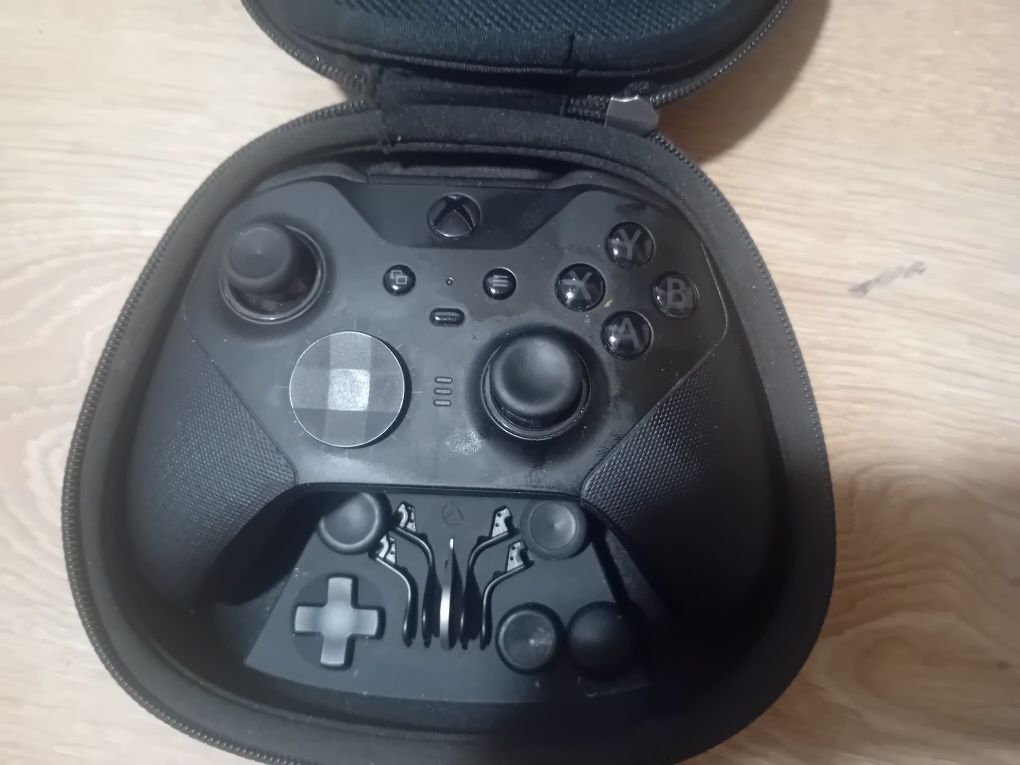 Xbox one 1 Tb pamięci