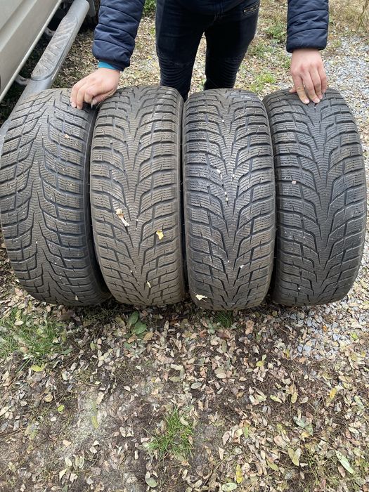 Резина зимня 235/60 R18