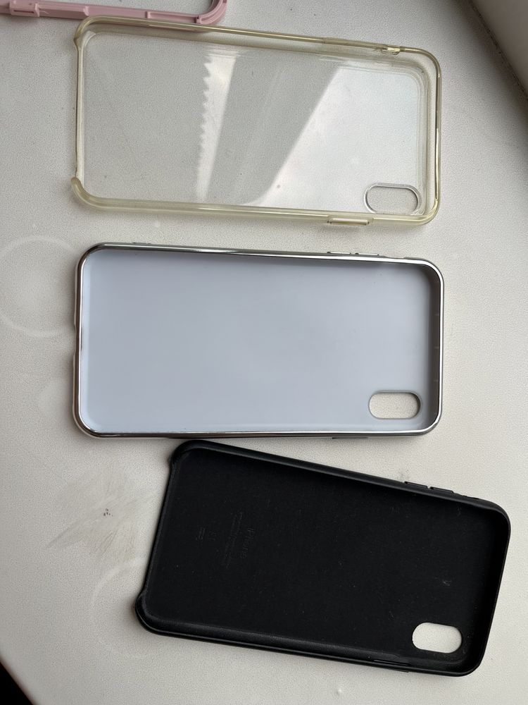 Продам чехлы на IPhone X XS Max