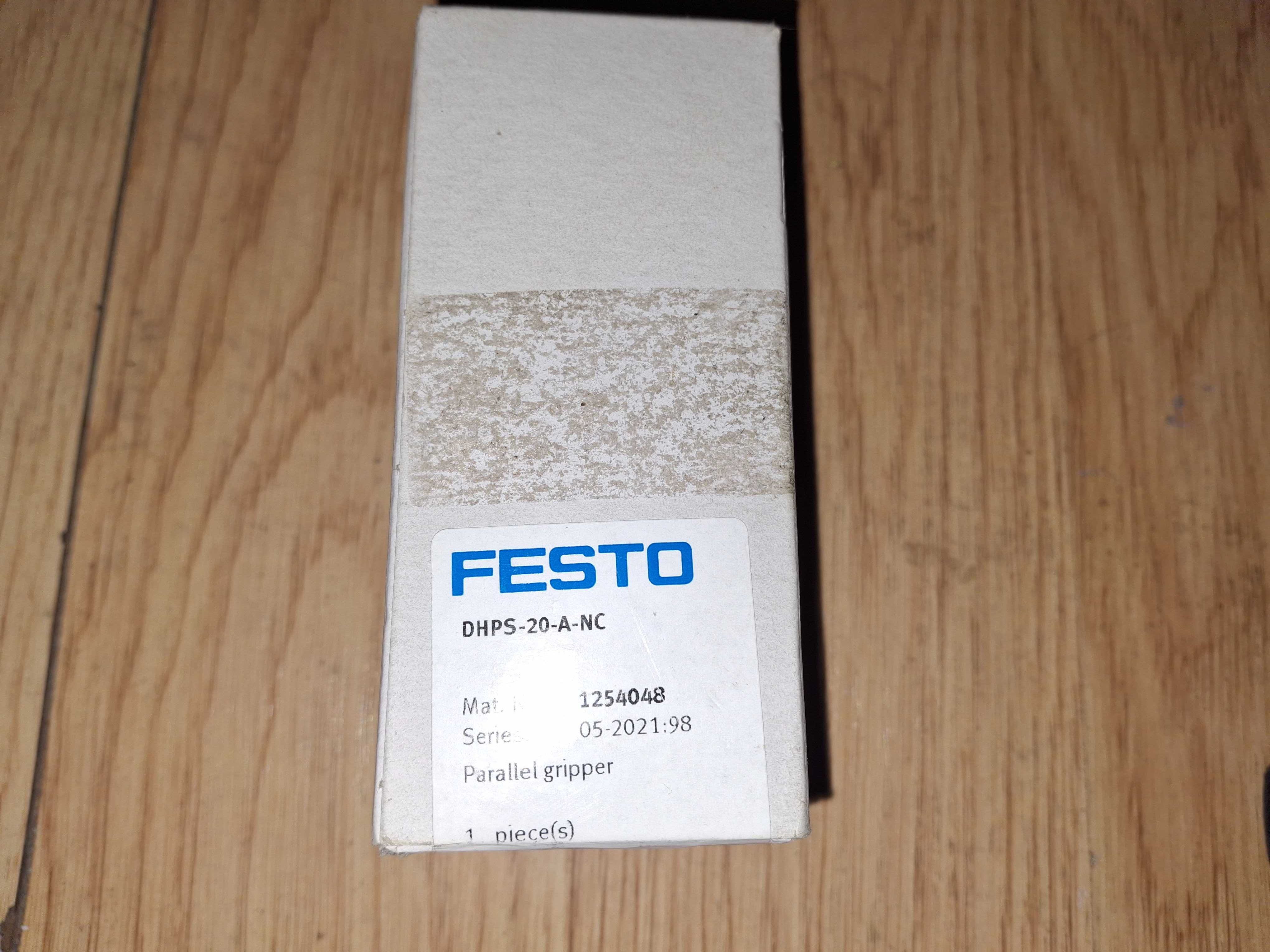 Chwytak równoległy  Festo - DHPS-20-A-NC