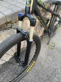 rock shox sektor tk solo air (dartmoot, ns bikes, truvativ, fox)