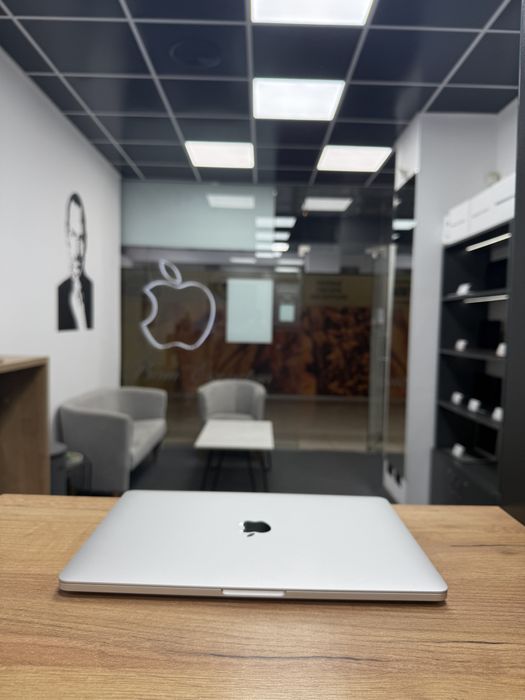 Ідеальний М1•16gb•512gb MacBook Pro 13 2020(2022) • Гарантія Макбук M1