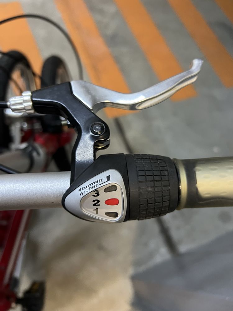 Bicicleta Dobrável Dahon Curve - Quase nova, rodas 16’’, 3 velocidades
