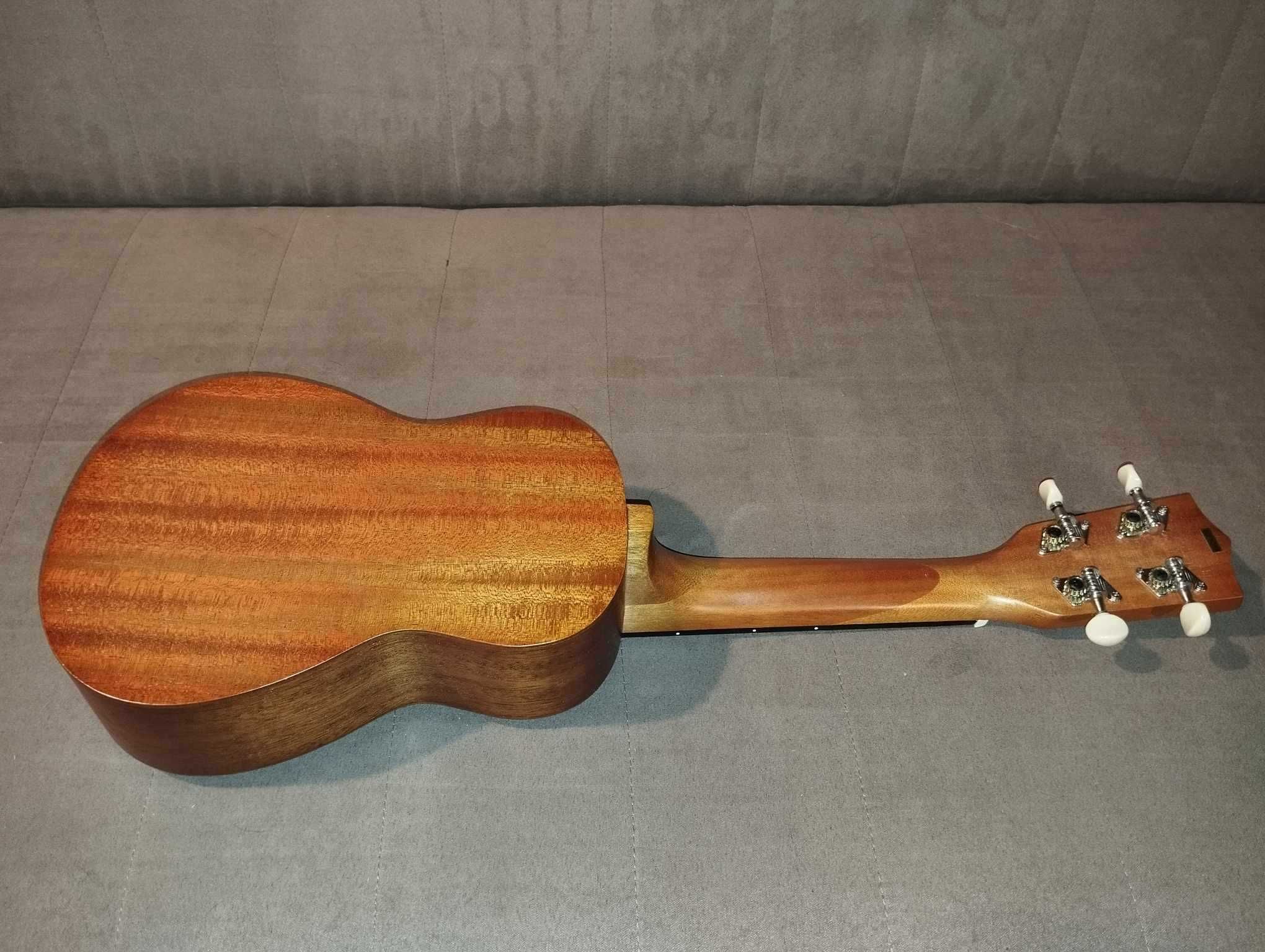 Ukulele Makala MK-S - Drewniane - Brązowe - Jak Nowe !