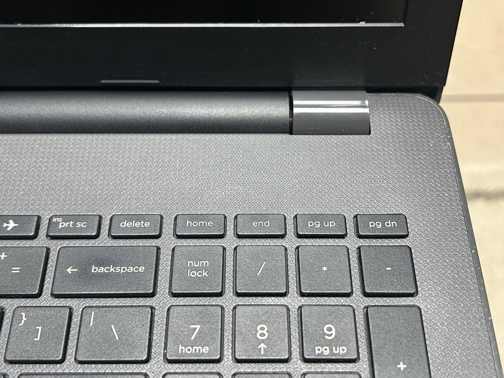 HP 250 G6 I5 uszkodzona plyta główna
