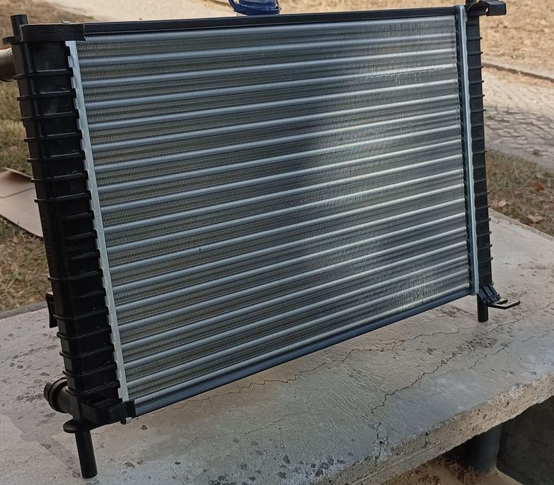 Radiador (NOVO) Ford Fiesta 2003