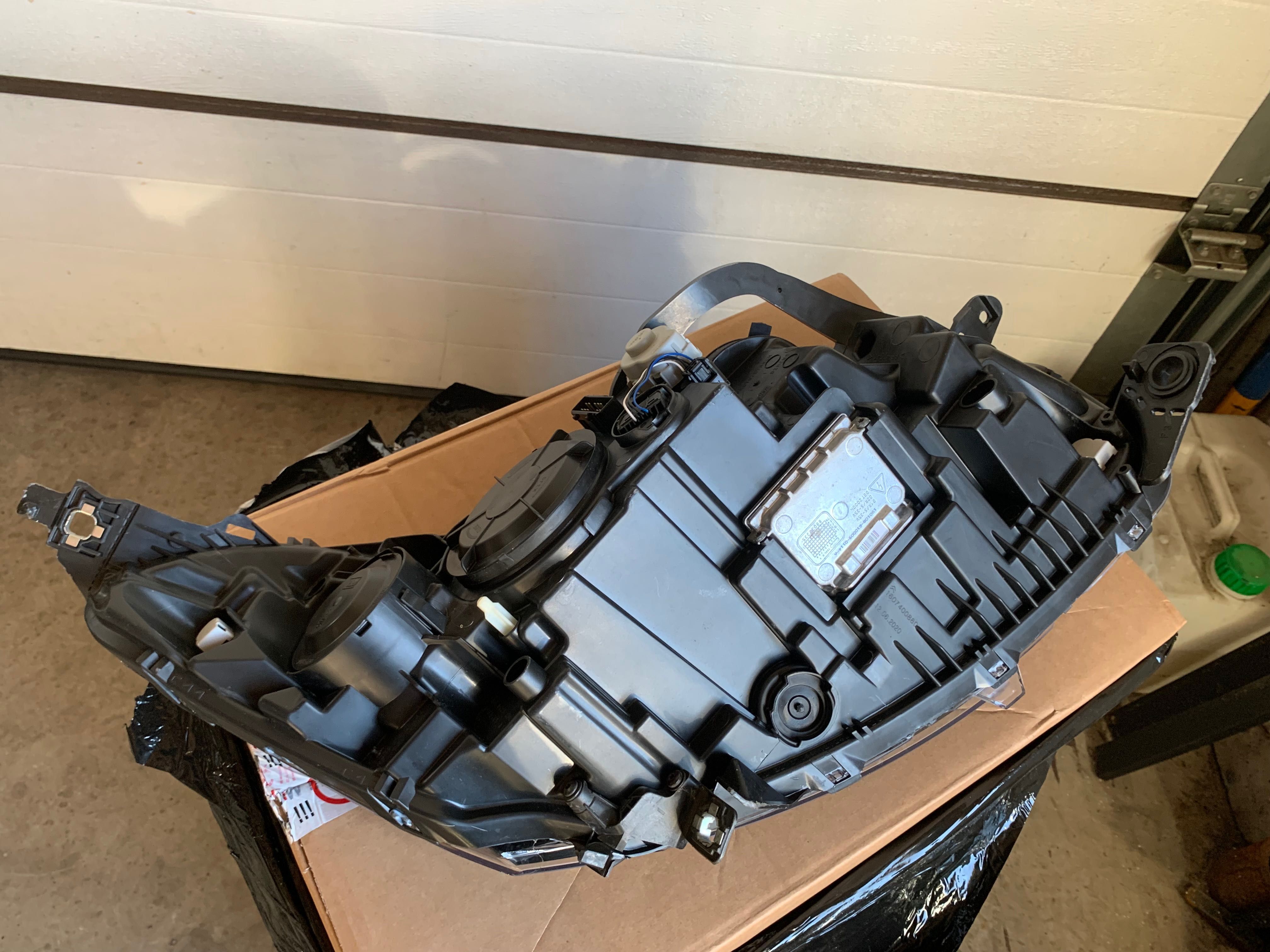 Citroen C5 III X7 Lift Lewy Xenon+Led lampa reflektor  11-17r NOWA