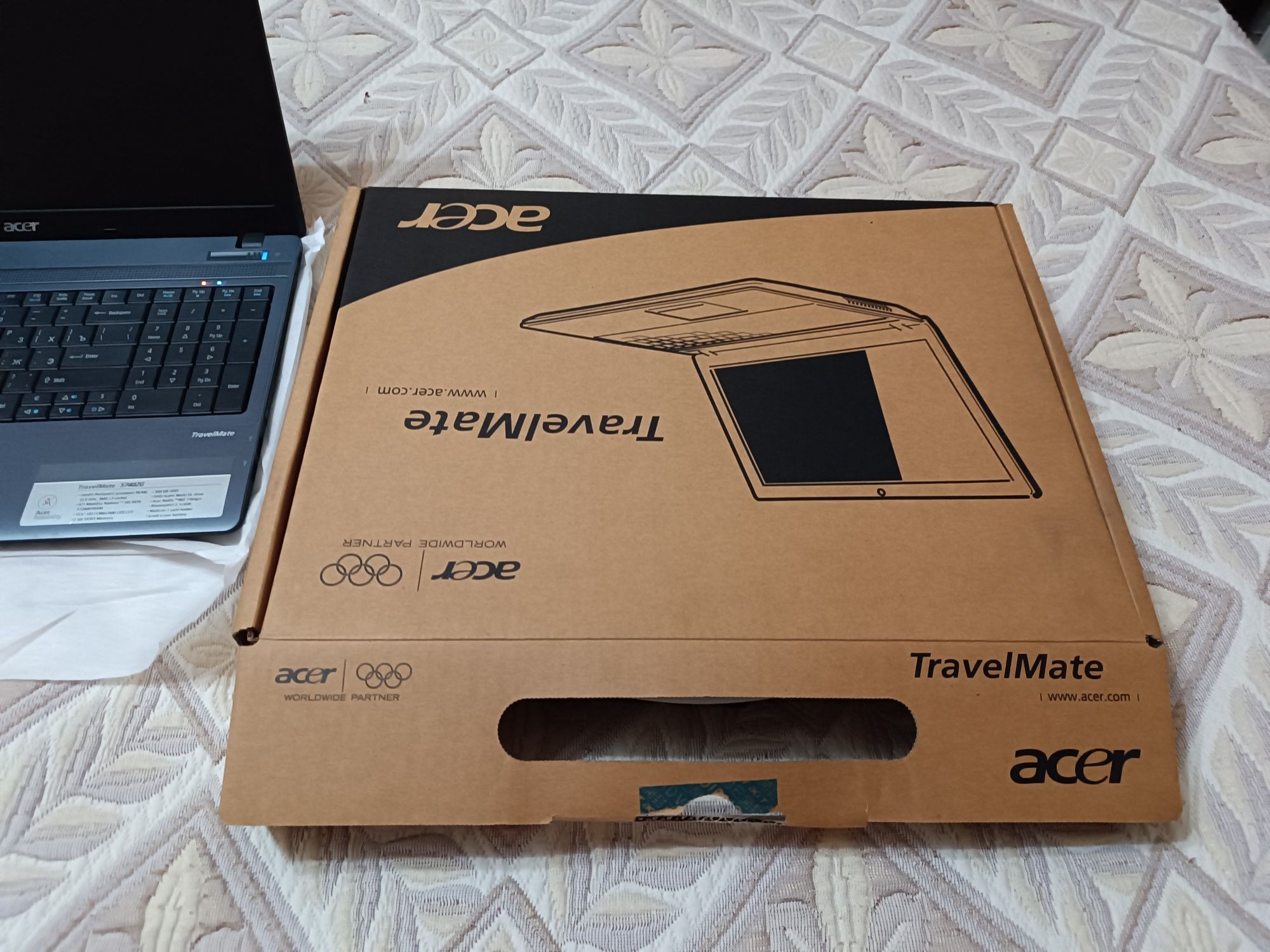 Ноутбук Acer TravelMate 5740ZG