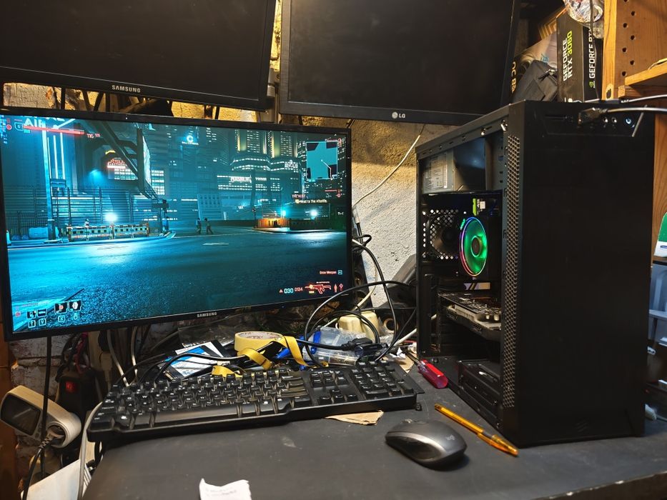 R5 2600, 12x3,9Ghz RX560 4gb ram 16GB ssd m.2 250 HDD 1tb Windows 11