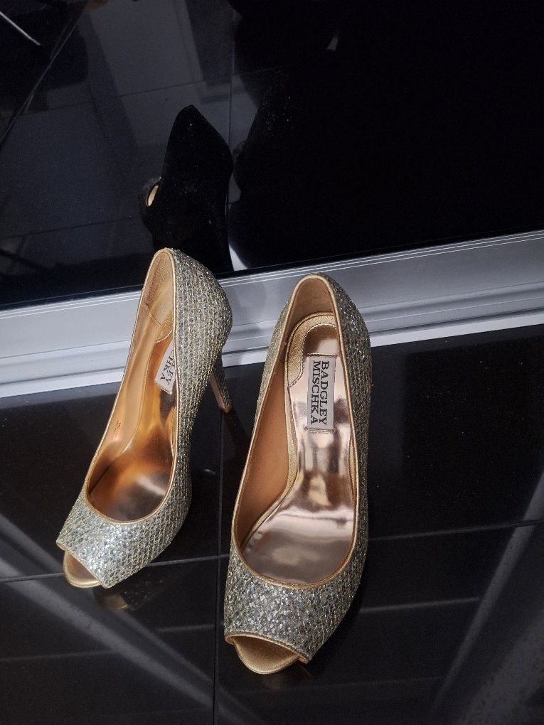 Szpilki Badgley Mischka