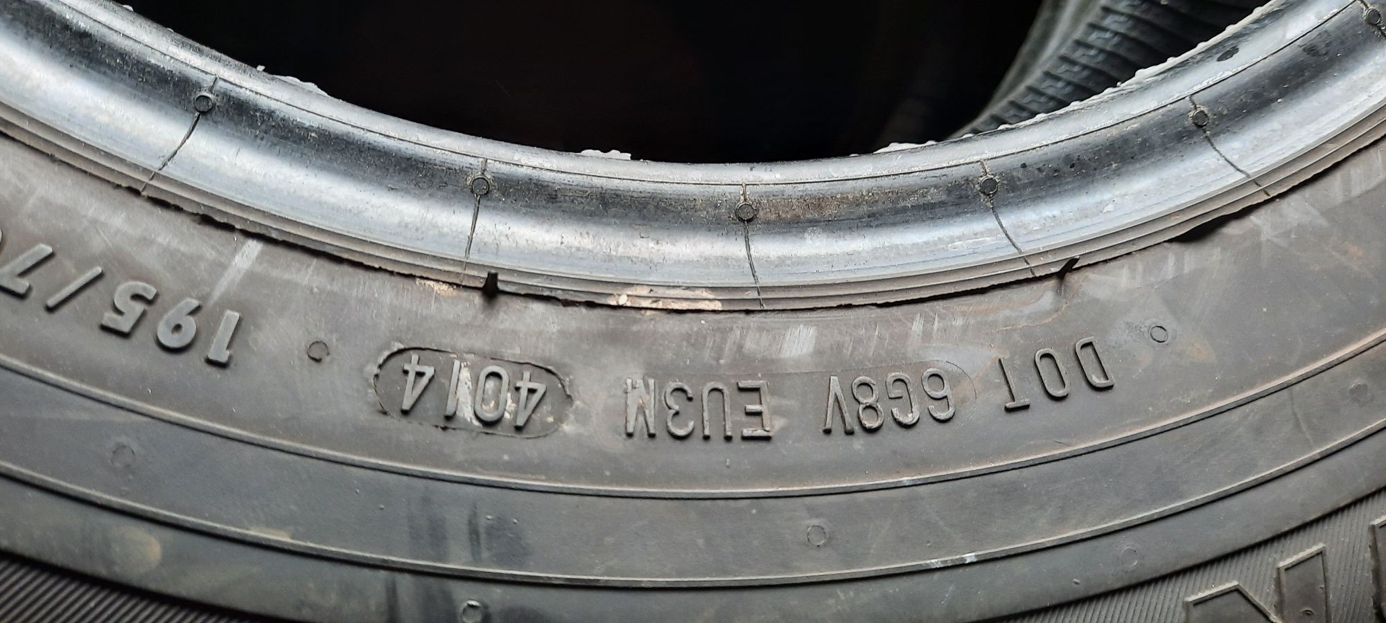 Opona pojedyncza letnia SEMPERIT 195/70R15C