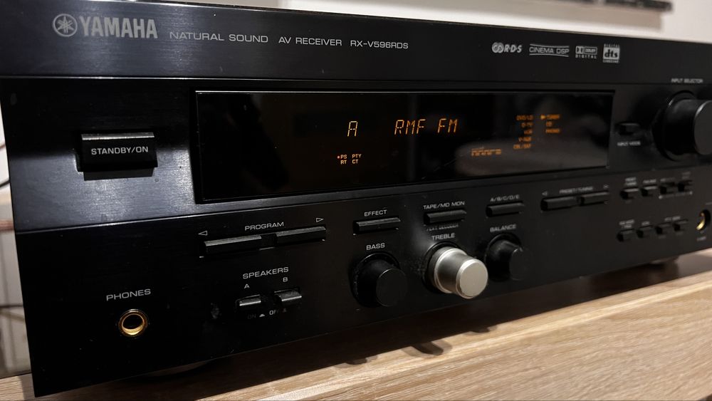 YAMAHA RX-V596RDS Amplituner
