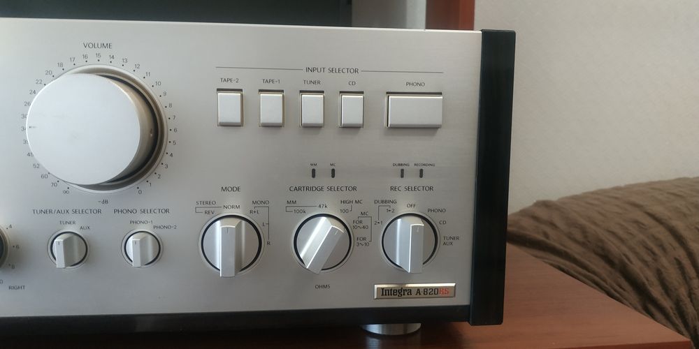 Усилитель Onkyo integra A820rs