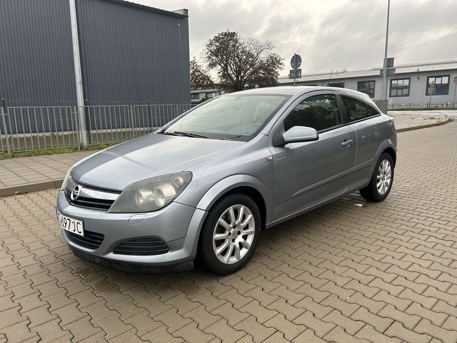 Opel Astra H 1.6 benzyna