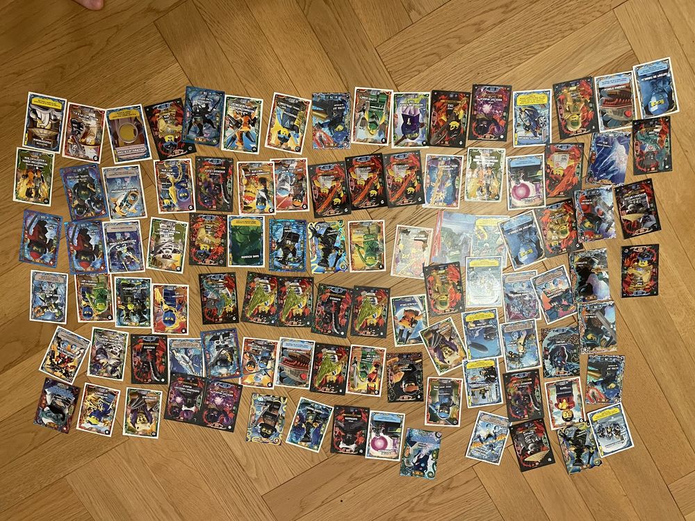 Karty kolekcjonerskie Ninjago 2022 - 98 kart