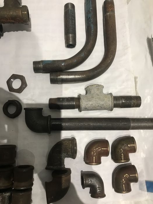 Сгоны, угольники, переходники, краны.  Ручки для окон.