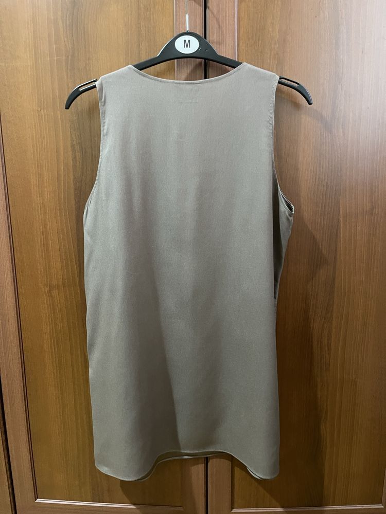Продам топ  Brunello cucinelli