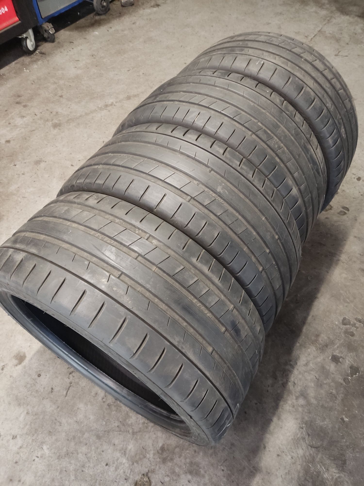 Opony letnie 265/35/20 Kumho Ecsta komplet