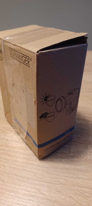 Cyfrowy konwerter Quattro LNB
