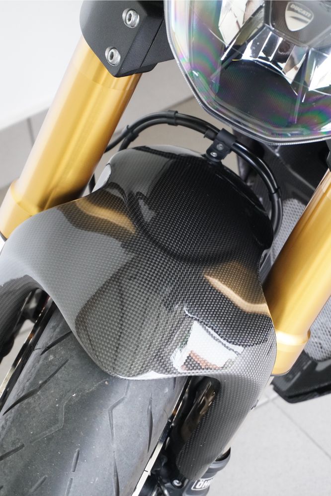 Ducati Diavel 1260s carbono