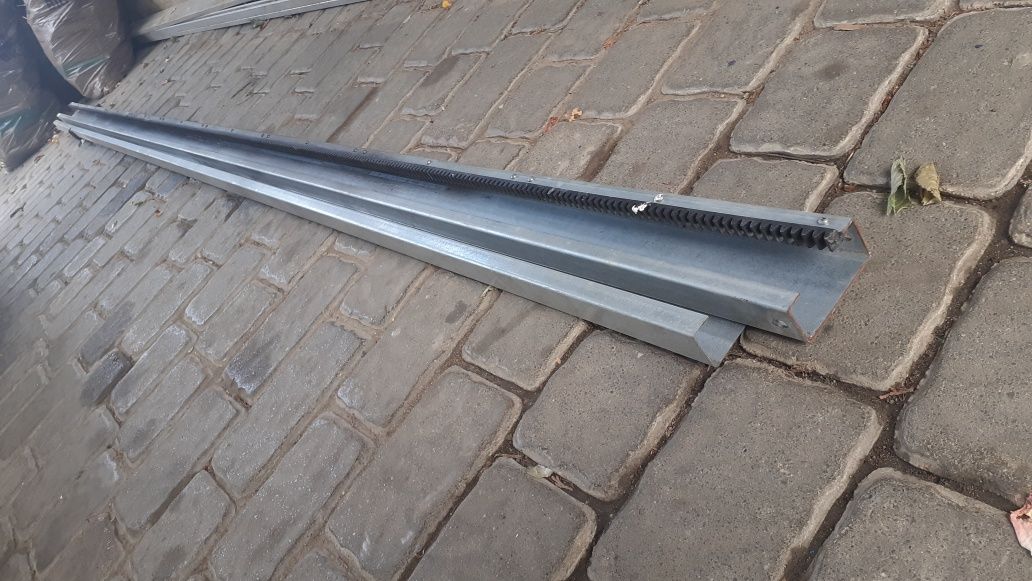 Automatyka Silnik Do Bramy Garażowej, Listwa Zębatkowa, Libertów