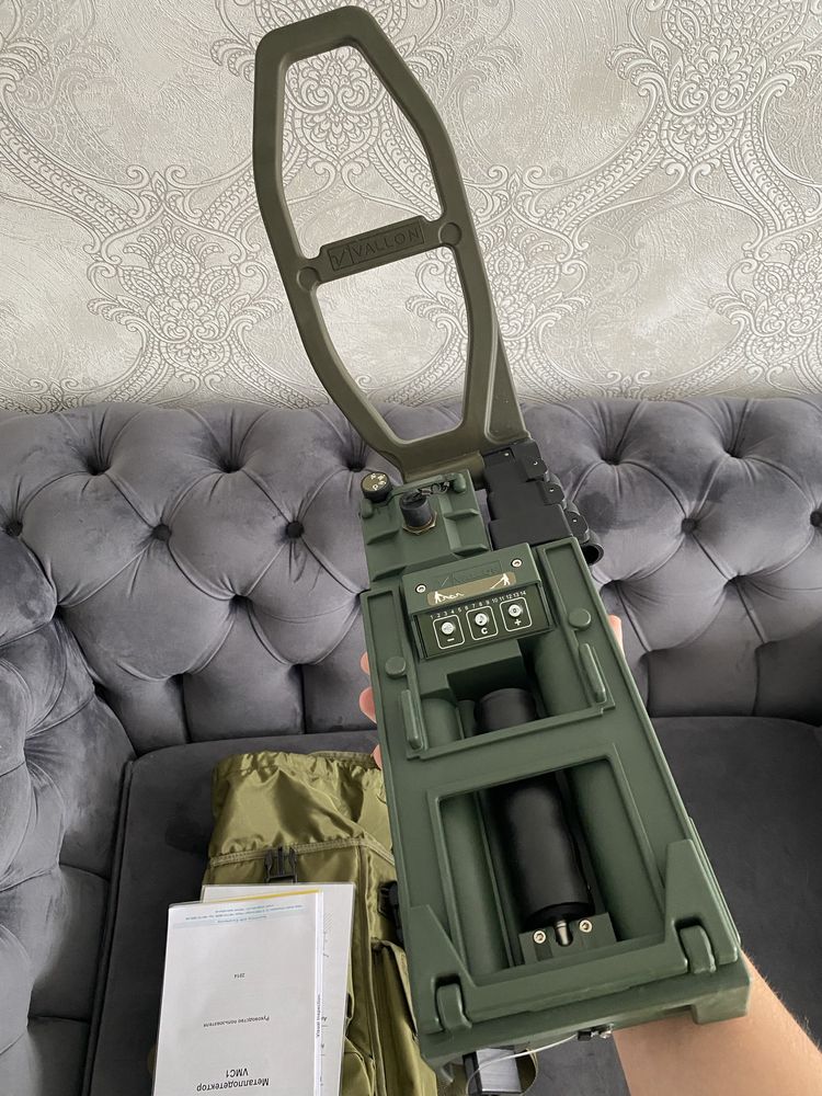 Металодетектор Vallon VMC1 (металлоискатель, минноискатель)