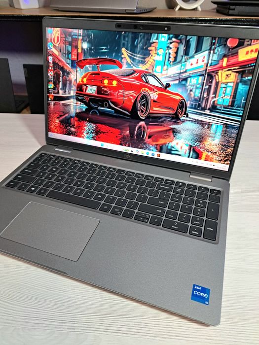 Ноутбук Dell Latitude 5520/i5-1145G7/16 Gb/256 Gb/Nvidia GeForce MX450
