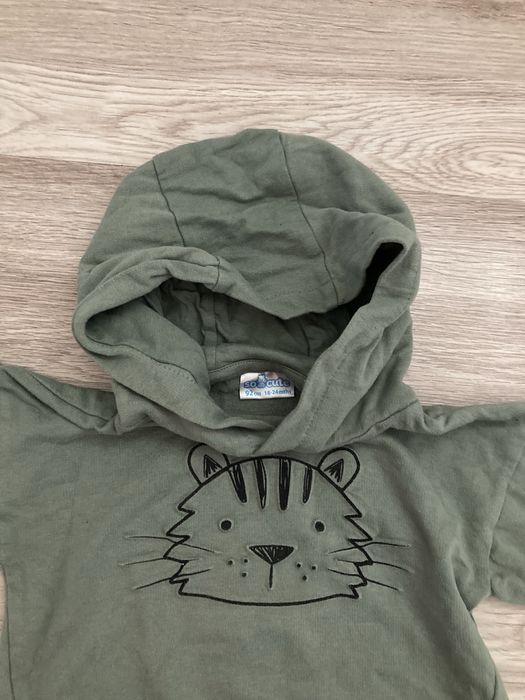 Bluza z kapturem rozmiar 92 tygrysek