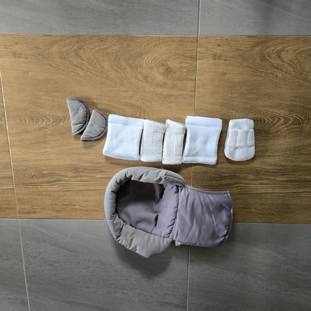 Zestaw Fotelik Maxi Cosi nosidełko 0-13kg, fotelik Pearl 9-18kg + baza