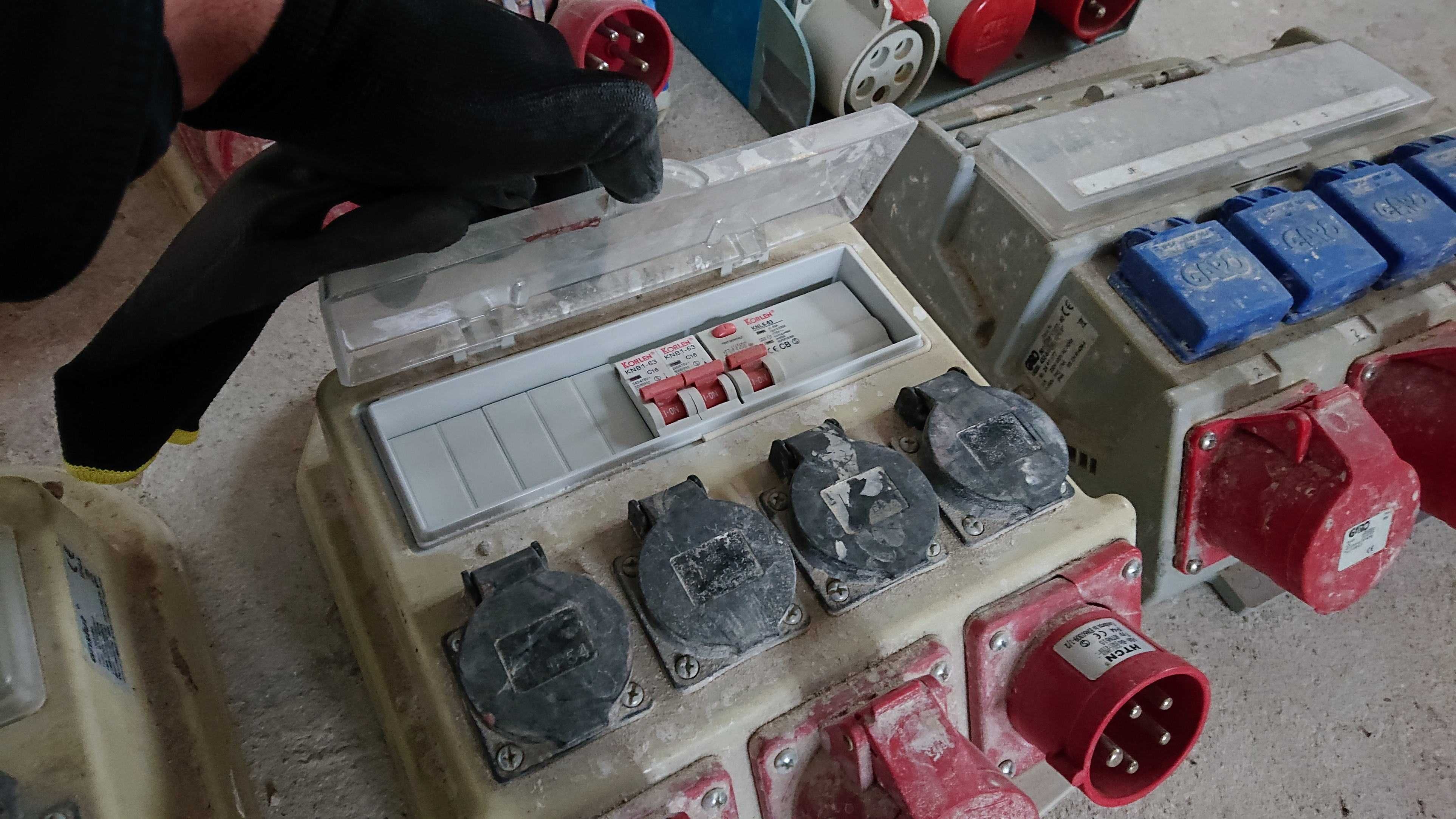 Rozdzielnica elektryczna przenośna (budowlana, przemysłowa)