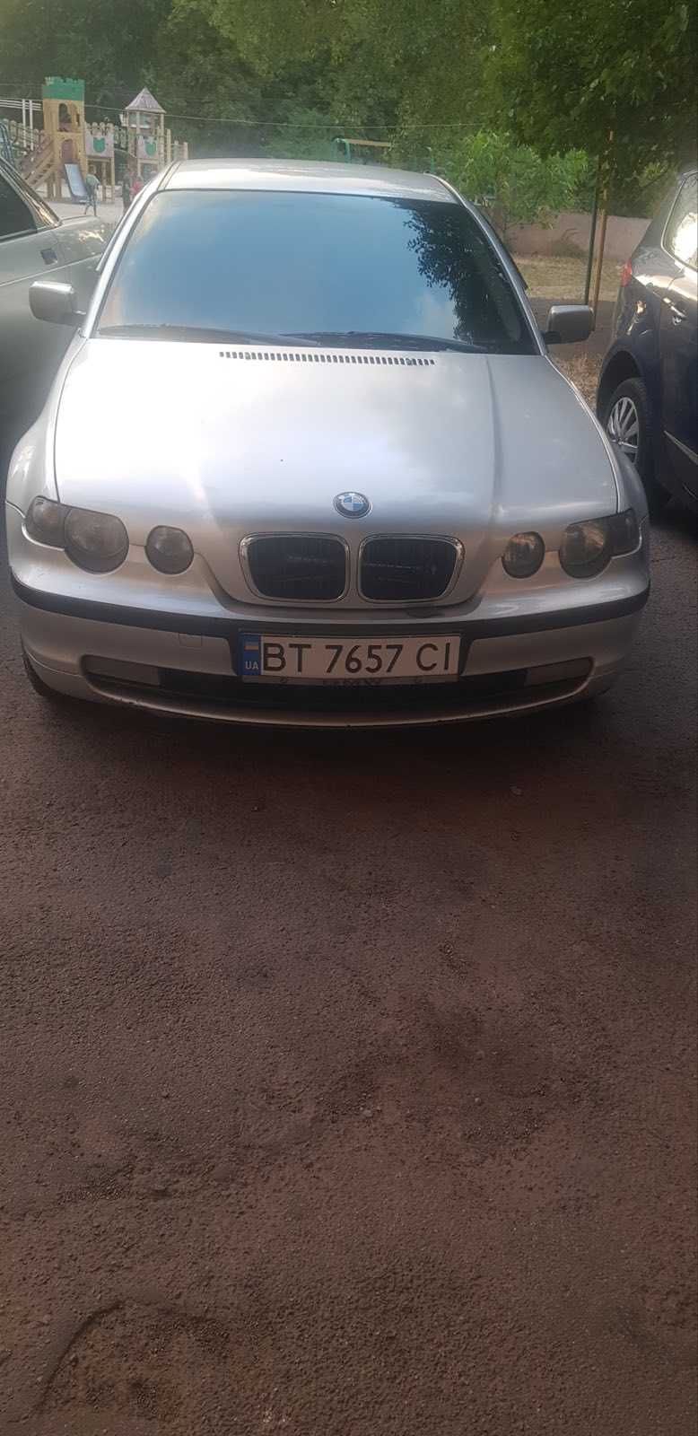 Продам  BMW 318 T1