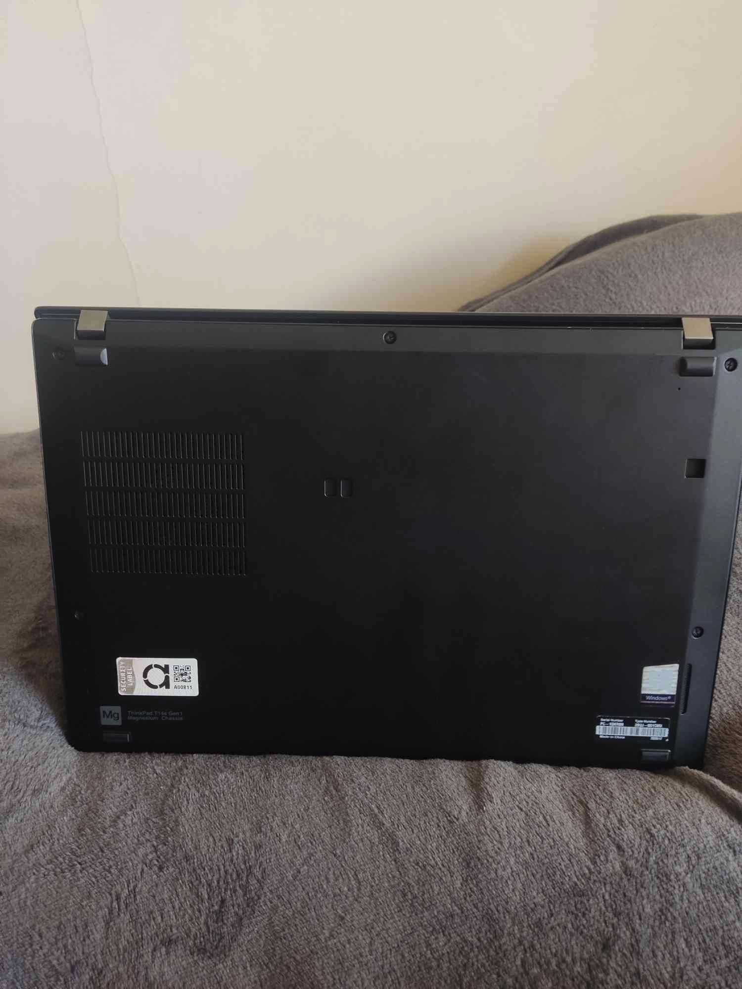 Laptop Thinkpad T14s Gen1 Ryzen7 PRO 4750U 16GB RAM/ 512GB M2