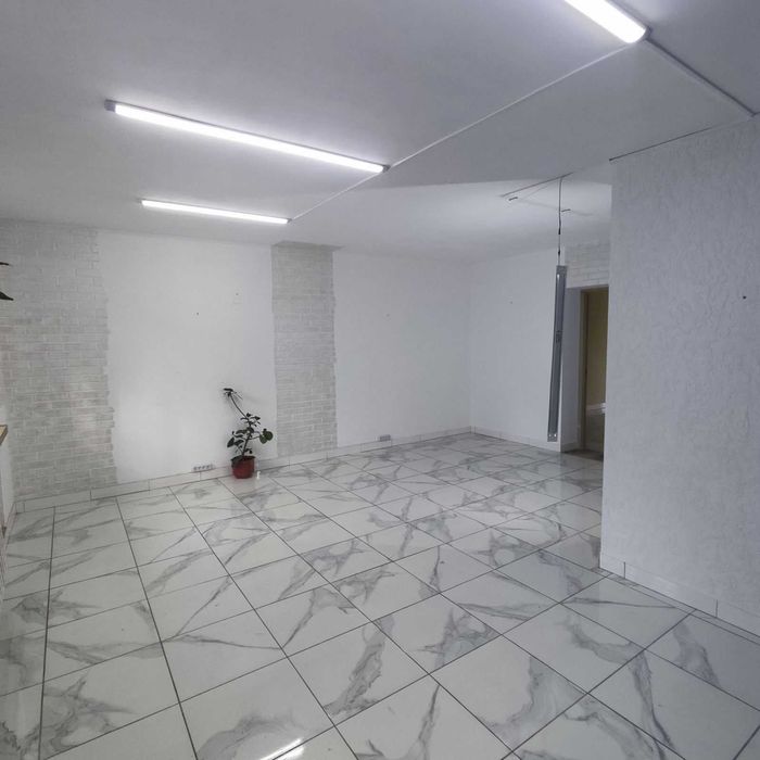 Оренда приміщення м. Златопіль  червона лінія