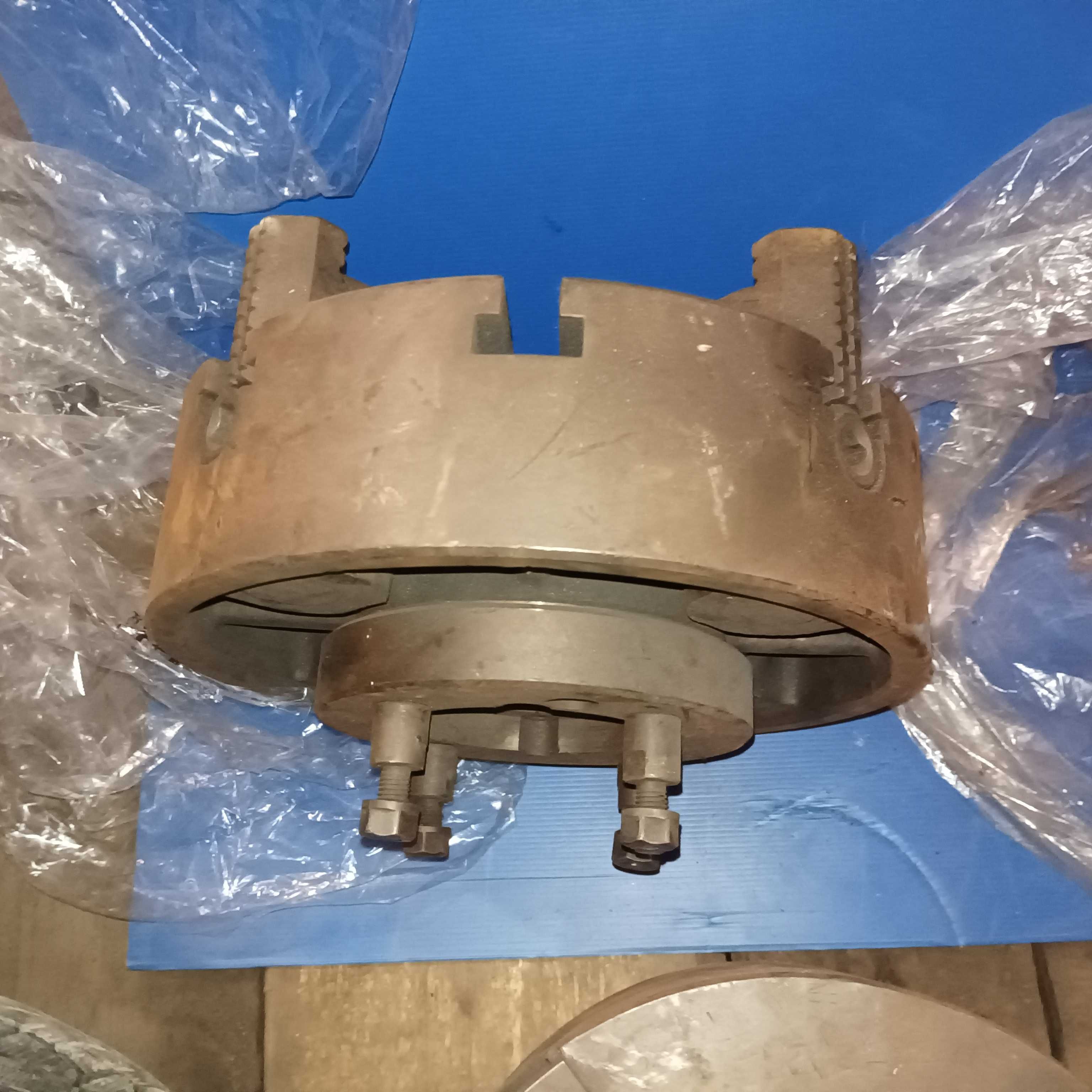 Uchwyt tokarski 315mm