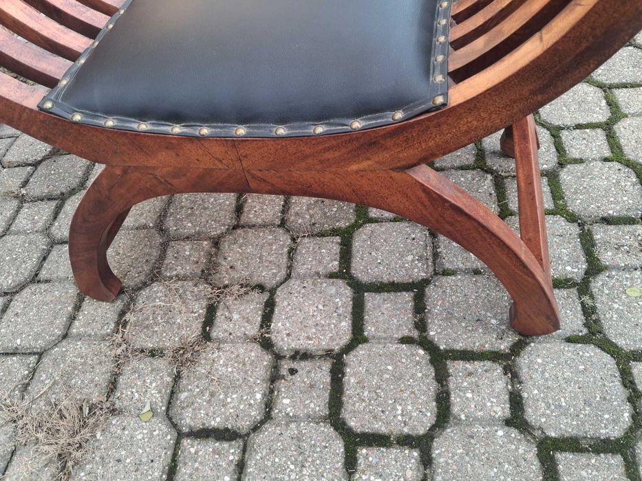 Sliczne meble wypoczynkowe  z litego drewna Idyjskie