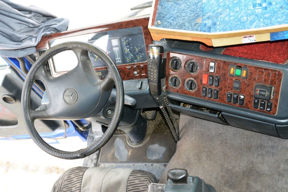 Продам MERCEDES Actros 2540