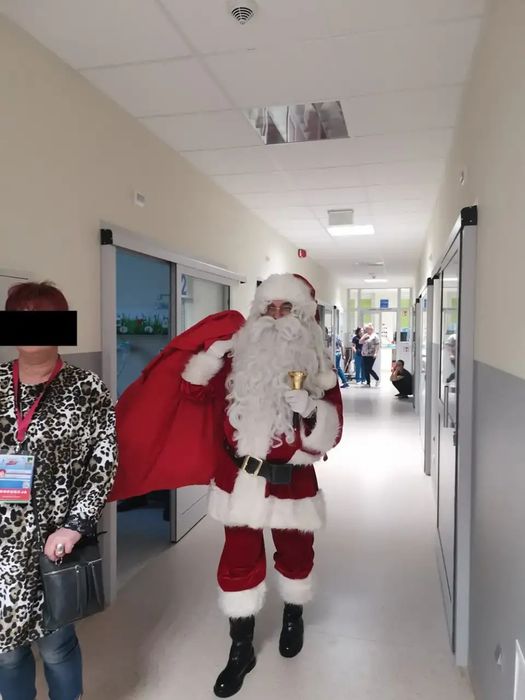 Wynajem Mikołaj Na Święta. Odwiedziny w domu, firmie lub przedszkolu!