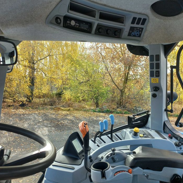 Продам трактор 
New Holland Т7060  2018 рік