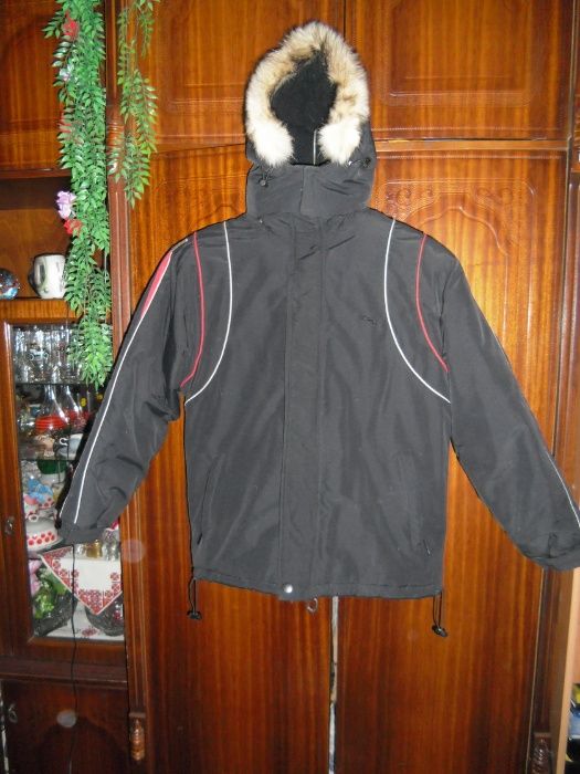 Куртка зимова з капюшоном(Wolf)-L розмір---на хлопчика віком11-14років