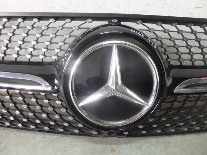 MERCEDES W167 решітка A1678886000