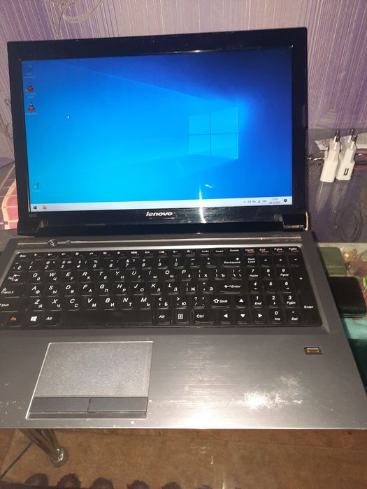 Ноутбук Леново V570  отличное состояние