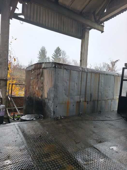 Продам вагончики в хорошому стані